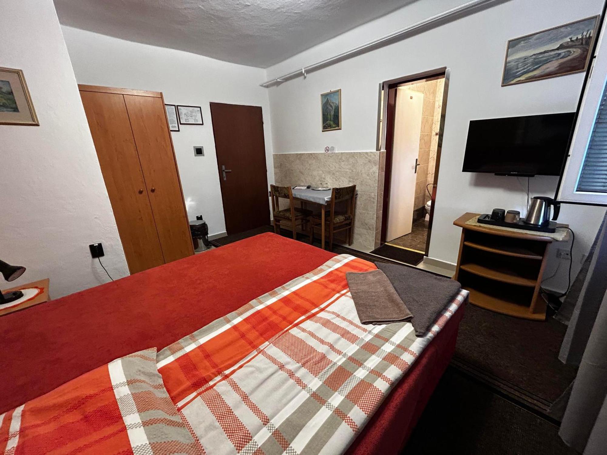 Hotel Penzión Rozália Košice Exterior foto